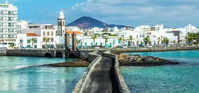 Levicose en Lanzarote: el destino ideal para unas vacaciones de ensueño y desconexión