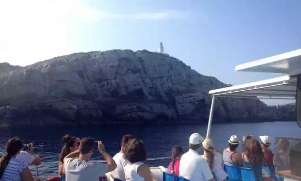 Traugel en Ibiza: la mejor experiencia para disfrutar del mar Mediterráneo